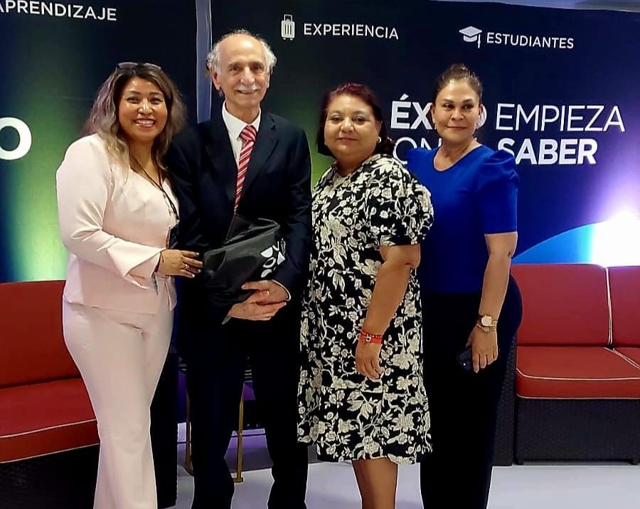 Alumnos de Derecho en Puerto Vallarta