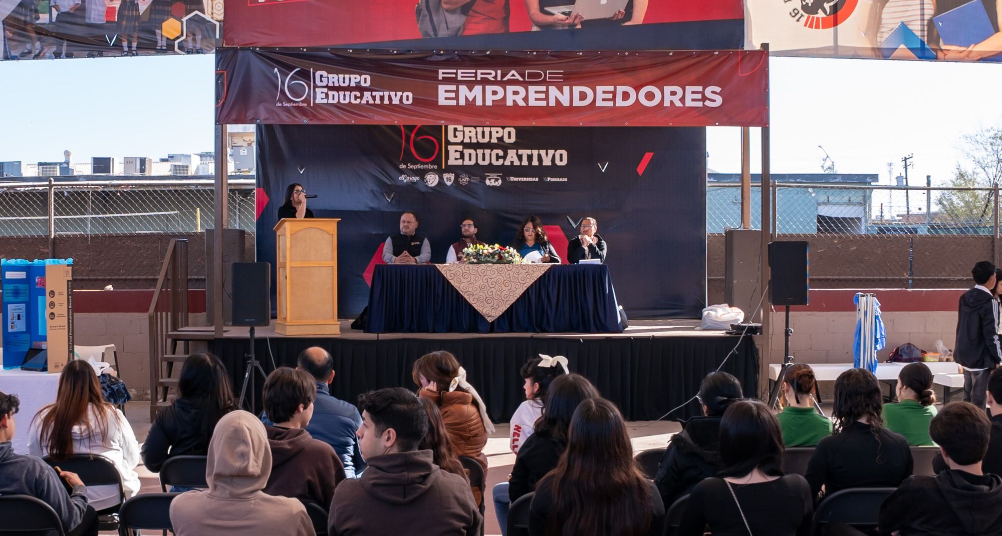 Feria de Emprendedores 2025: Talento, iniciativa y visión empresarial en la Preparatoria