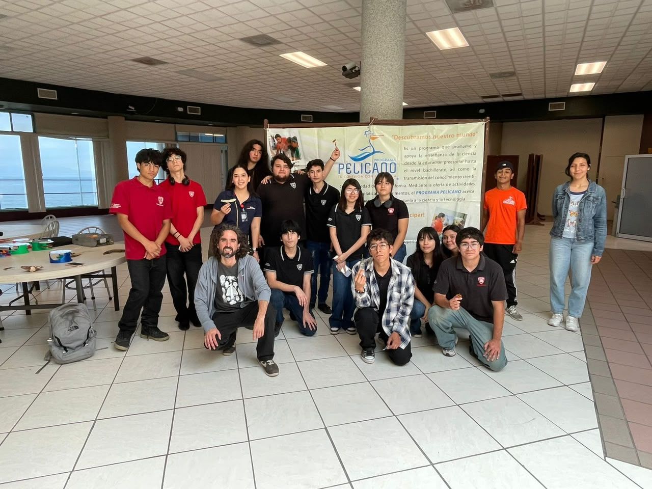 Estudiantes de Preparatoria 16 de Septiembre realizan visita guiada al CICESE