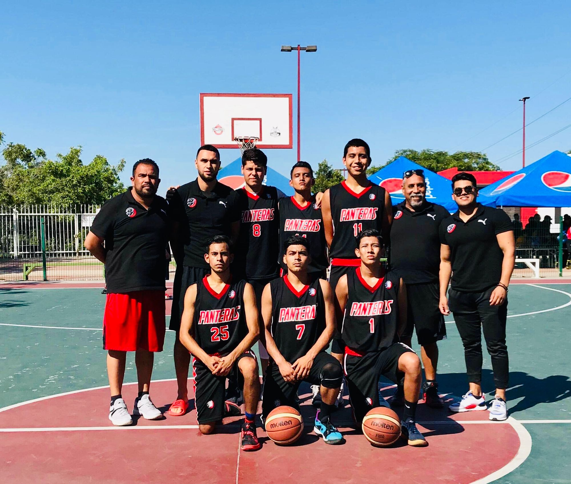 CAMPEONES EN TIJUANA