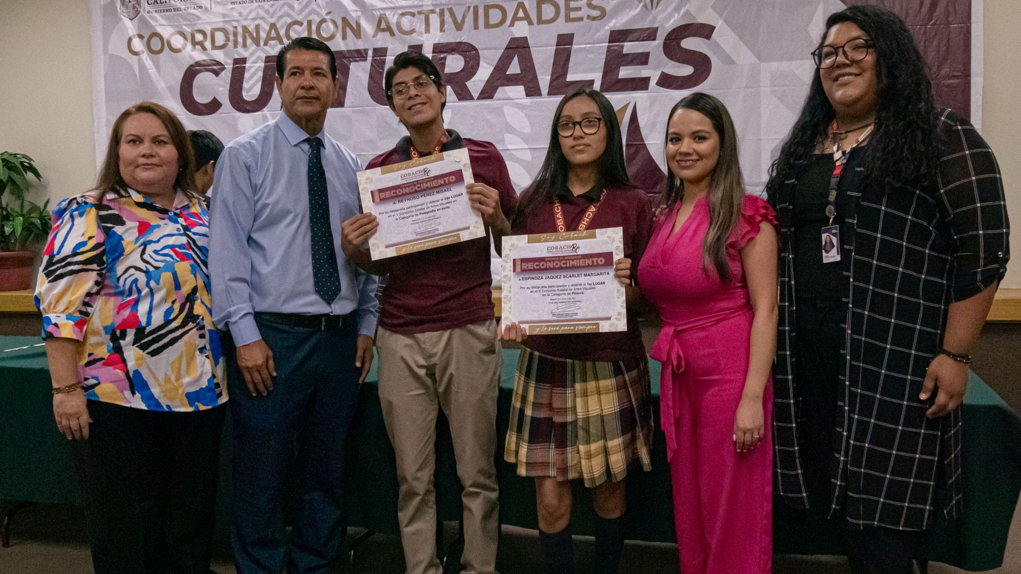 Destacan estudiantes de preparatoria en concurso INTERCOBACH de artes visuales