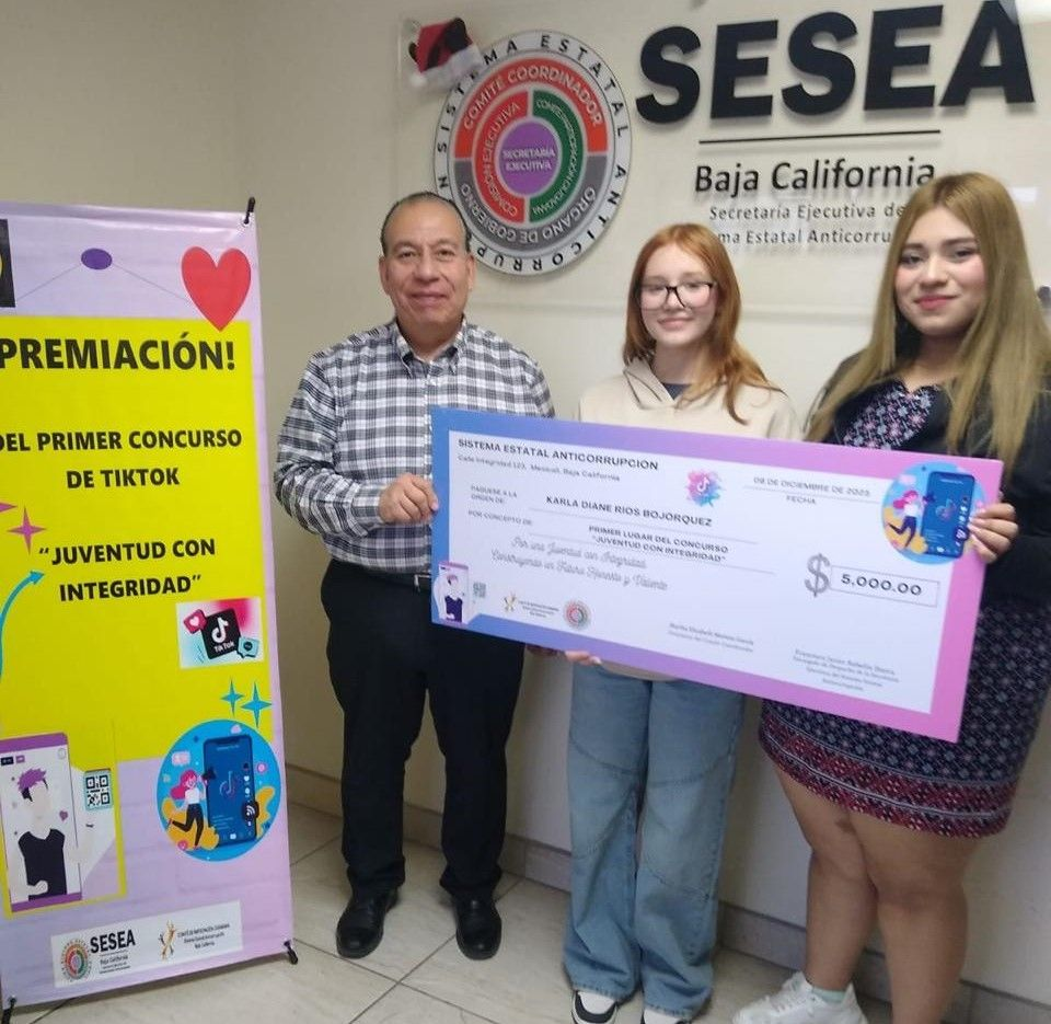 Alumnas del Campus Maestros Federales destacan en concurso estatal de integridad