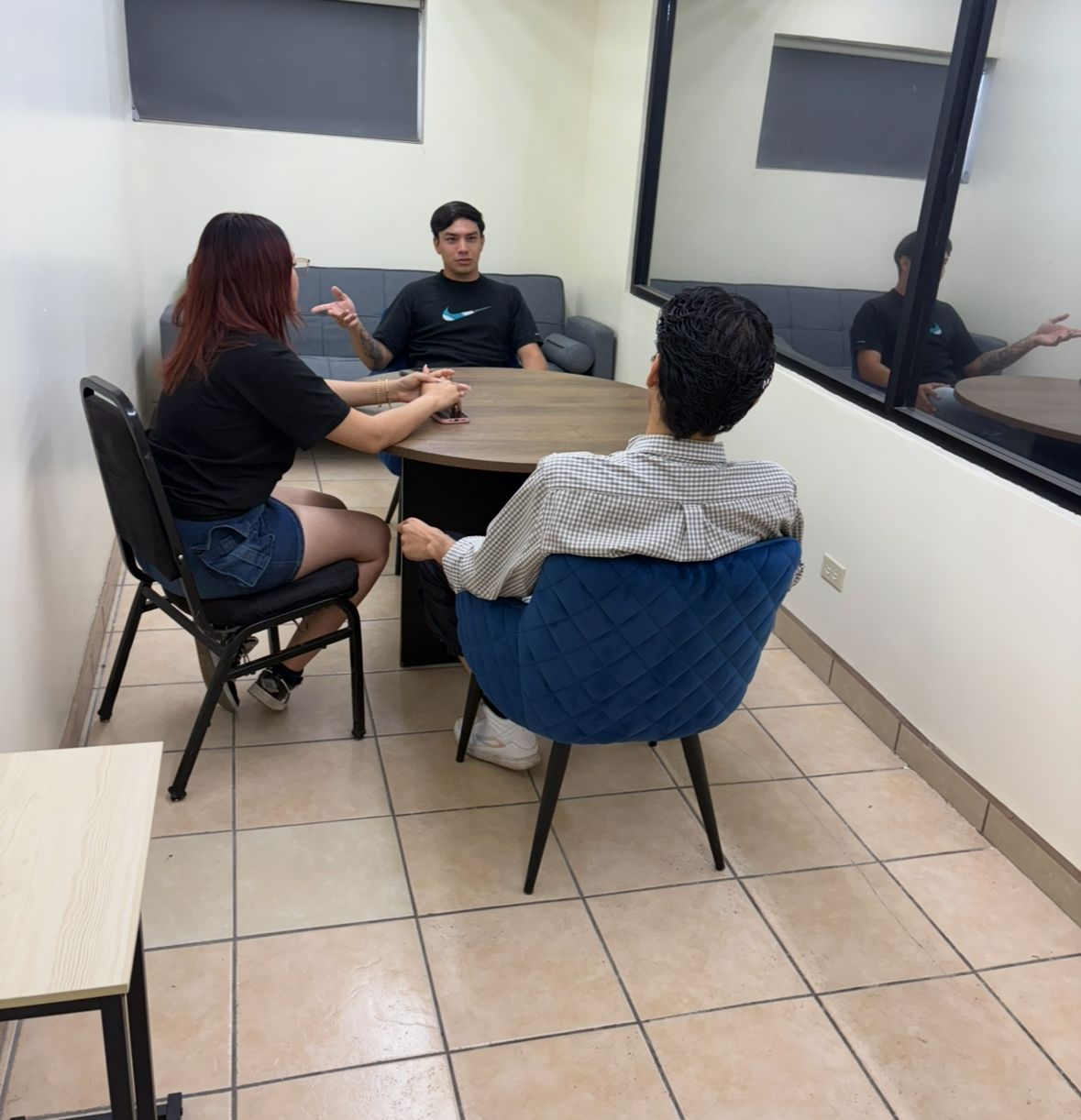 Futuros Abogados de la Universidad 16 de Septiembre practican la Mediación en la Clase de Argumentación Oral