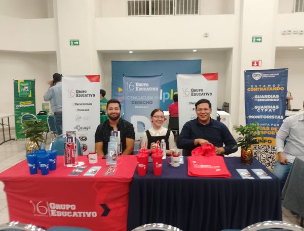 Forjando el futuro : Alumnos de Derecho participan en la 6ª Feria del Empleo