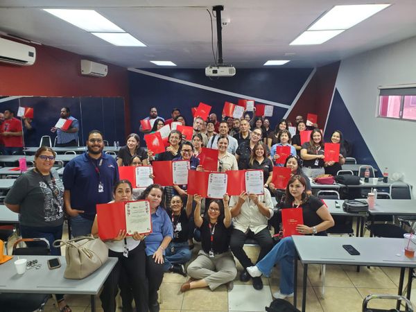 Fortaleciendo la Educación Media Superior: Capacitación, Actualización y Trabajo Académico