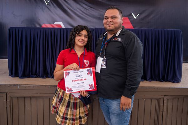 Feria de Ciencias Interna 2025 Preparatoria 16 de Septiembre