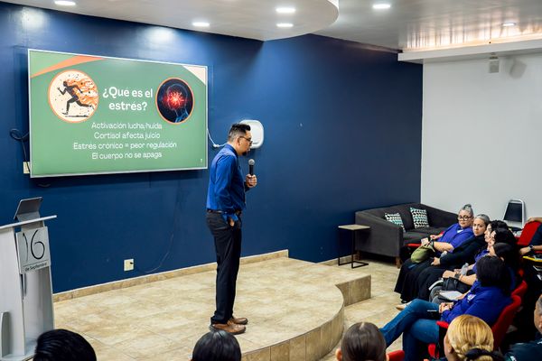 Taller Binacional en Colaboración con SDSU "Estrés y Resiliencia en la Función Policial" Fortaleciendo a Quienes Nos Protegen