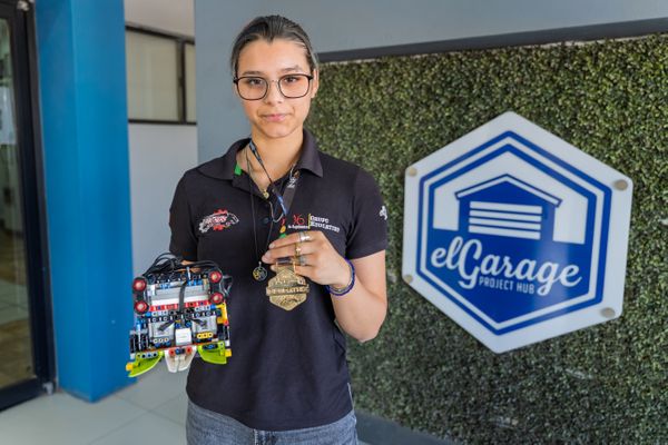 Estudiante de Preparatoria 16 de Septiembre 
conquista Oro en Mundial de Robótica en Rumania