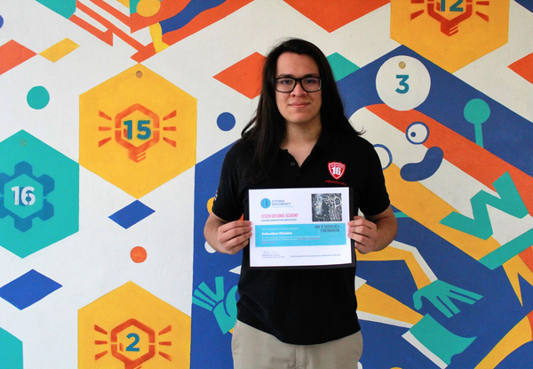 Alumno de preparatoria cuatrimestral 16 de Septiembre participa en el  intercambio virtual “Cómo tener éxito como innovador STEM”.