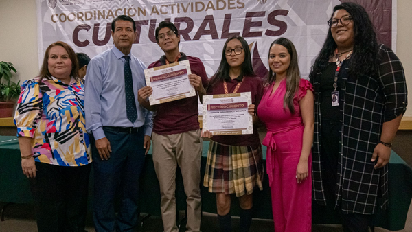 Destacan estudiantes de preparatoria en concurso INTERCOBACH de artes visuales
