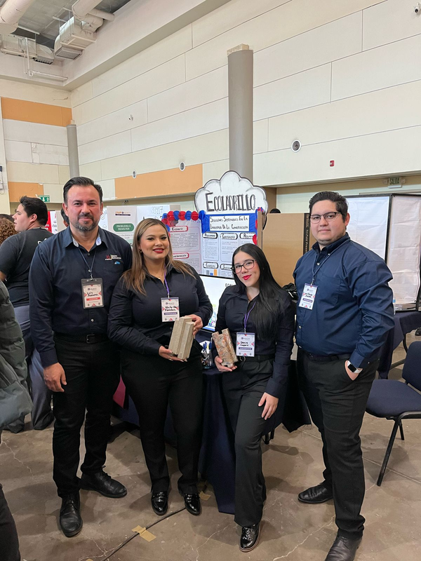 ¡Orgullo Industrial! Estudiantes de Ingeniería del Grupo Educativo 16 de Septiembre brillan en Infomatrix Estatal 2025