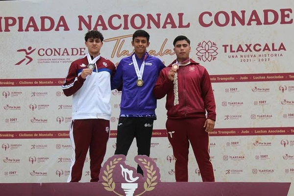 Obtuvimos el subcampeonato nacional de lanzamiento de disco en los juegos CONADE