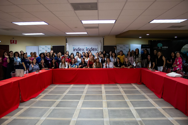 Impulsa Grupo Educativo el crecimiento de sus colaboradores con taller de marca personal