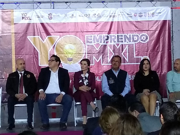 Jóvenes con inquietud de emprender algún negocio se hicieron presentes en el evento ¨yo emprendo Mexicali¨